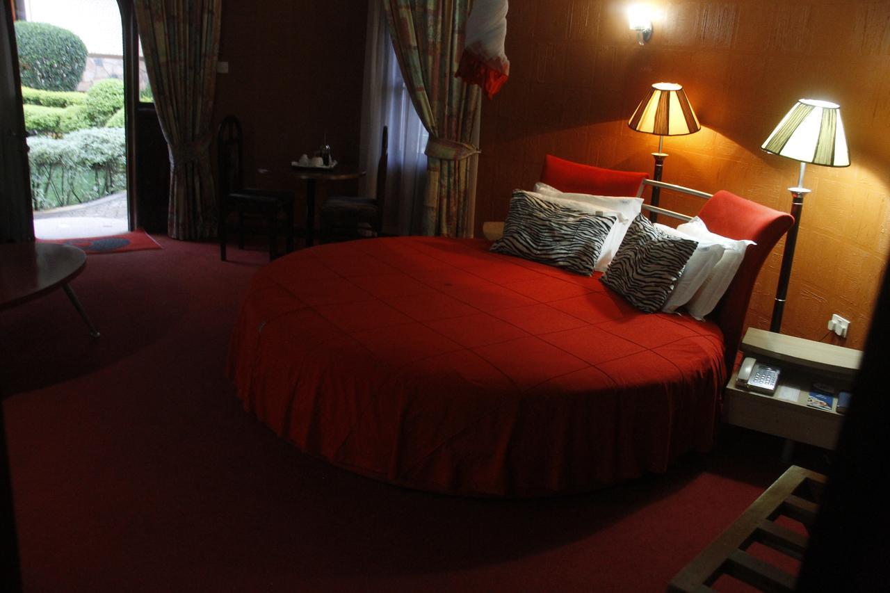 Ridar Hotel Seeta Eksteriør billede