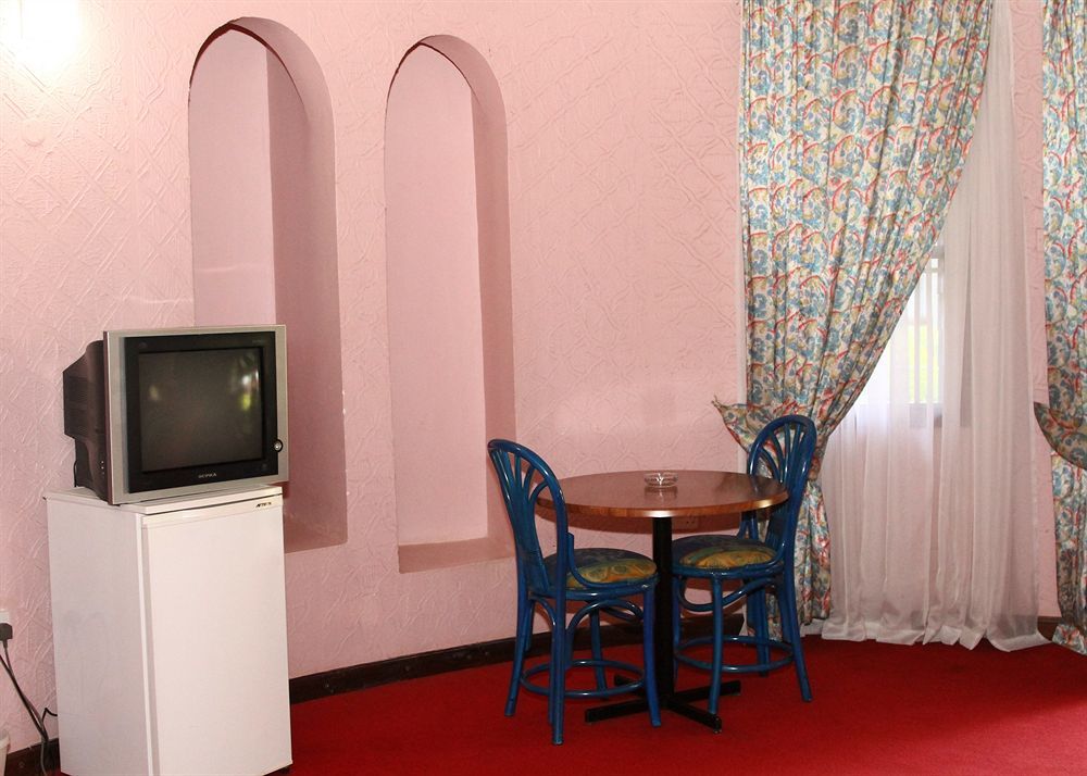 Ridar Hotel Seeta Eksteriør billede